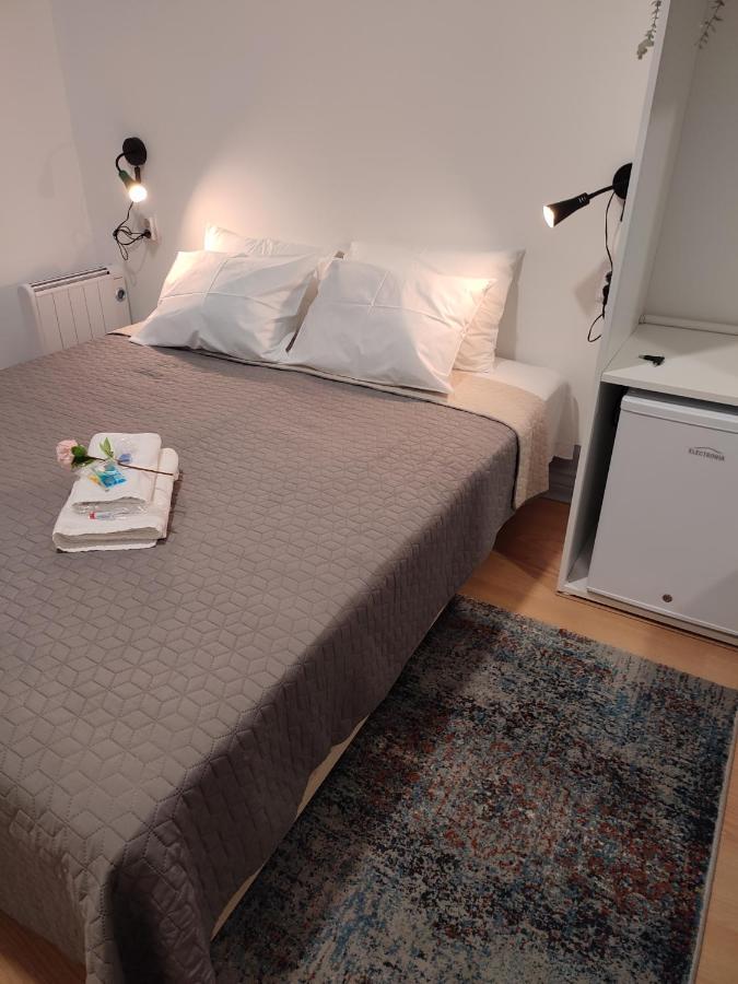 Vila Santa Cruz Guest House Braga Bagian luar foto
